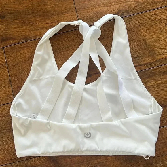 Swiss brand Sport Bra - Picture 3 of 5